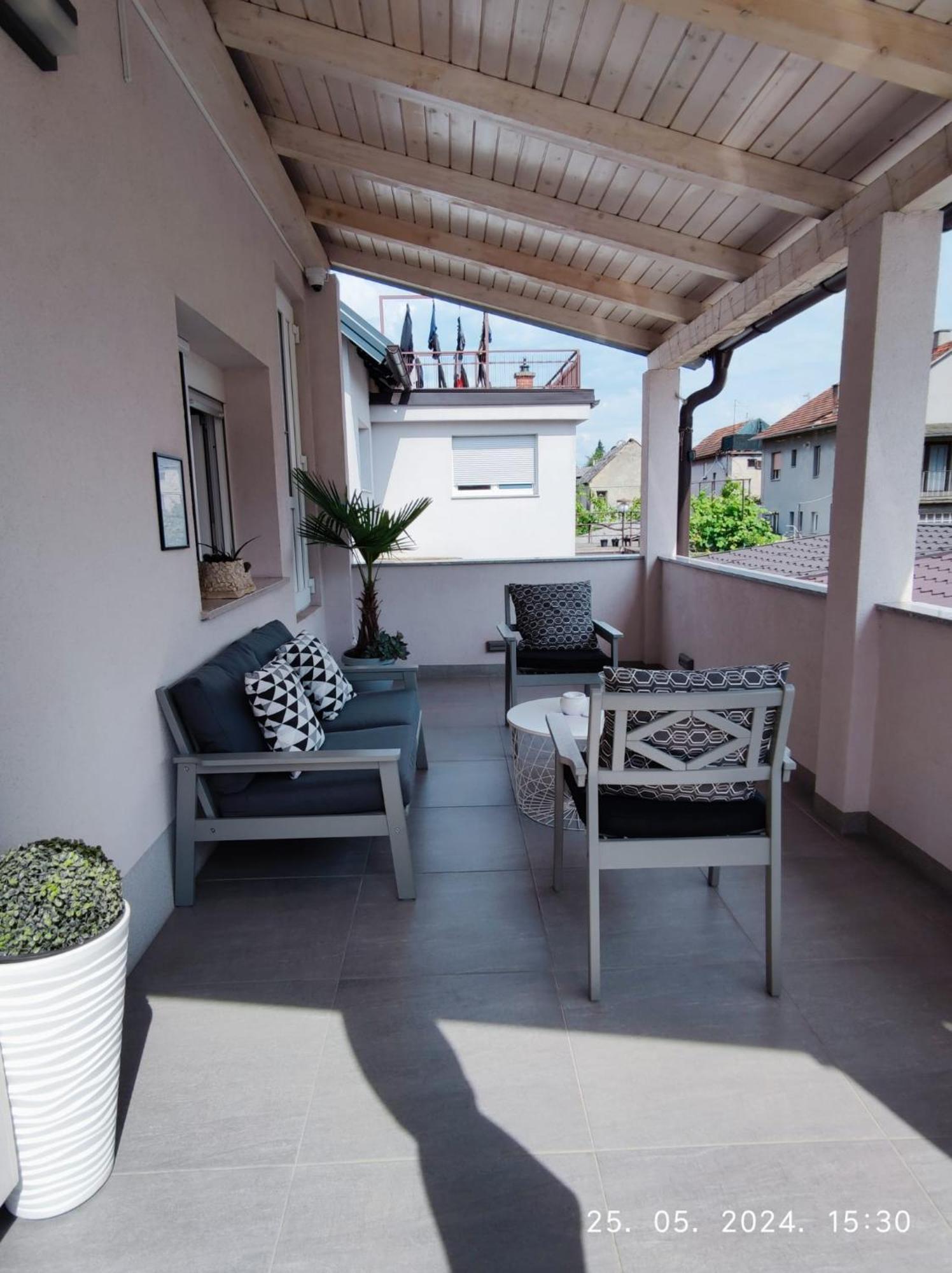 Lumani Apartment Zagreb With Free Parking Extérieur photo